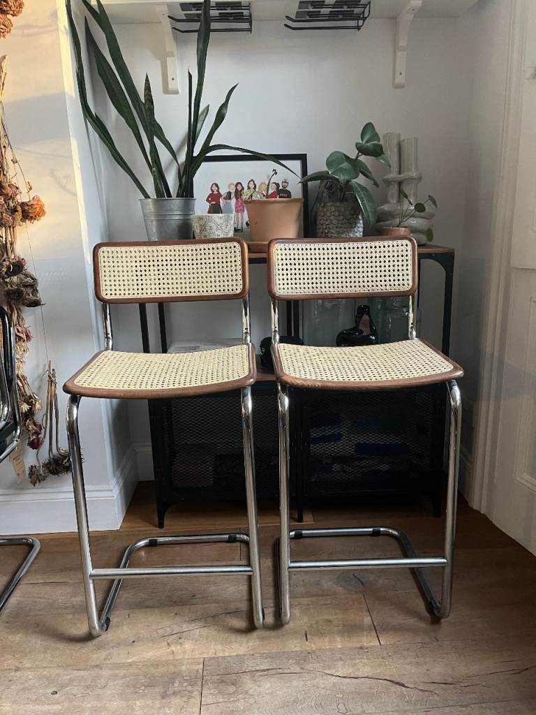 Pair of vintage Bauhaus Marcel Breuer Cesca Chairs Bar stools Chocolate brown walnut wood- 