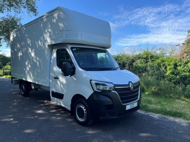 April 23 Renault Master 2.3 dCi Energy 35 Buisness FWD (145) Luton 