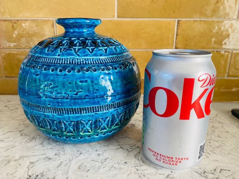 Bitossi Rimini Blue Ball Globe Round Vase Vintage Aldo Londi Italy Mid Century 