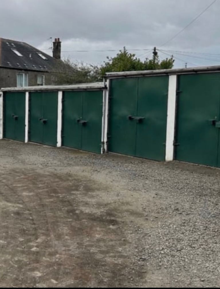 Garage for rent Broomhall Road 