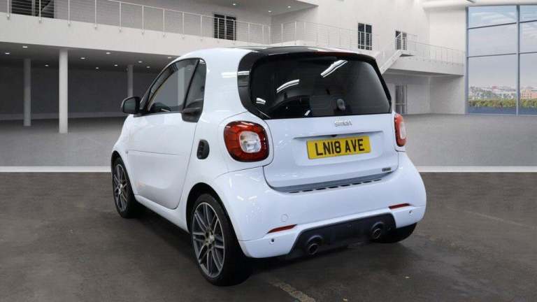 2018 smart fortwo 0.9 Turbo 109 BRABUS Xclusive 2dr Auto COUPE PETROL Automatic