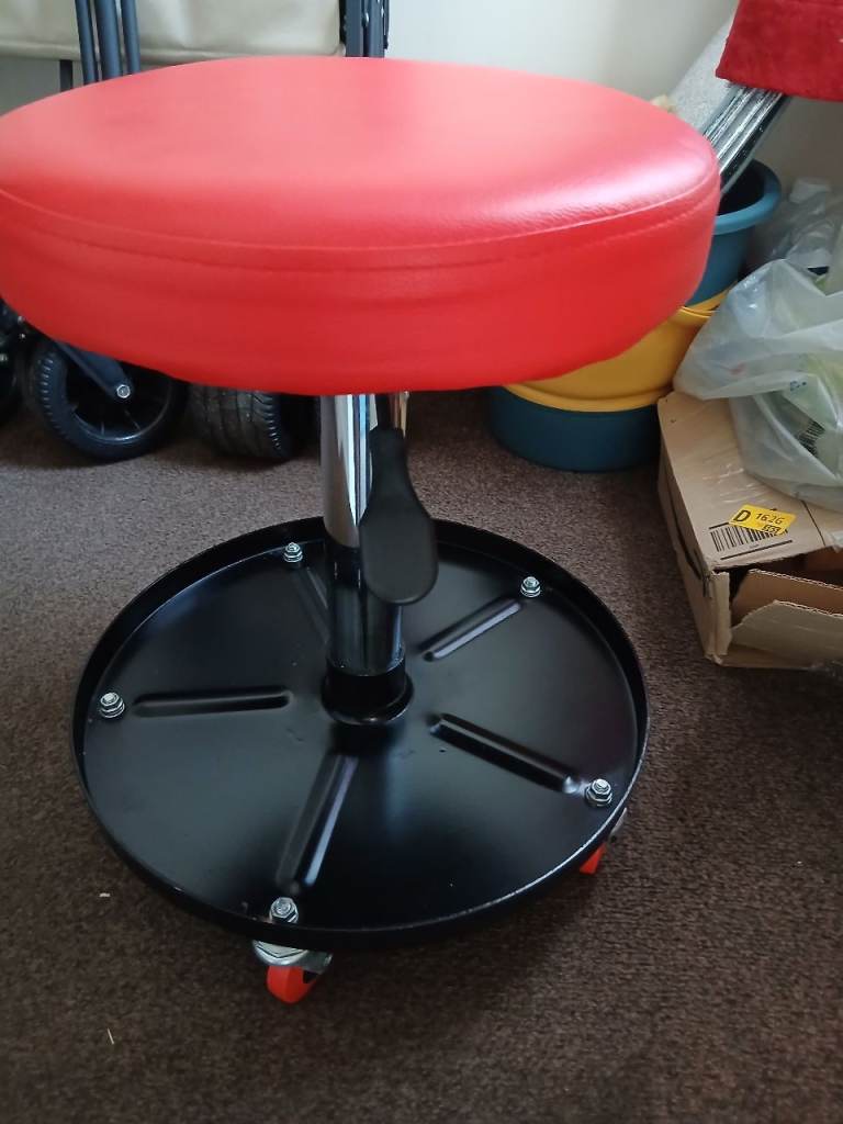 Red Adjustable Workshop Stool with Wheels – Good Condition