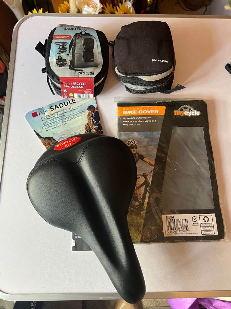 New Air Bike Saddle, Saddlebag & Waterproof Cover Bundle