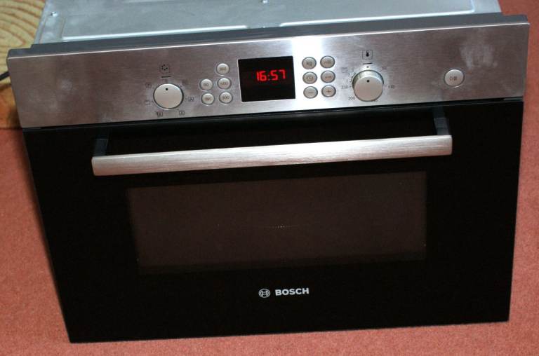 Bosch integrated microwave oven & grill HBC84H501B/36 