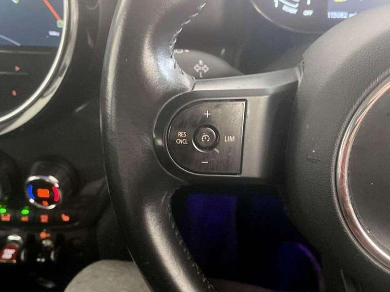 2021 MINI Countryman 1.5 Cooper Classic Steptronic Euro 6 (s/s) 5dr Automatic SUV Petrol Automatic