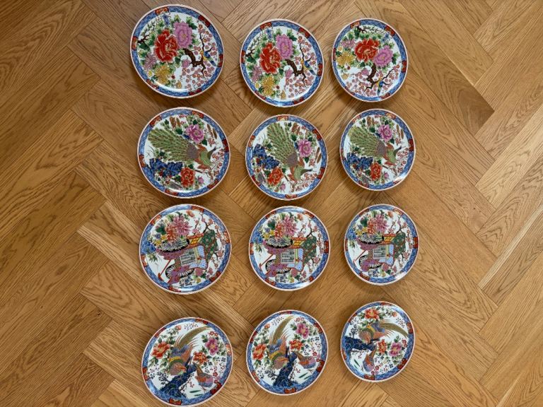 Rare Eiwa Kinsei Japanese Porcelain Wall Plates - Set of 12 - Vintage 1970s