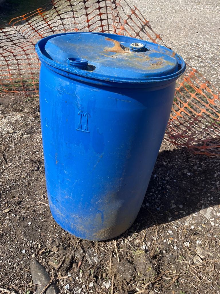 220L 45 Gallon Plastic Blue Drum Barrel Superb Container Storage Butt