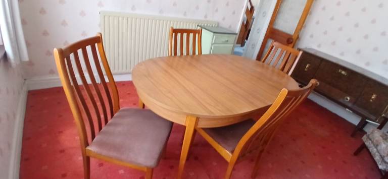 Free items of furniture 