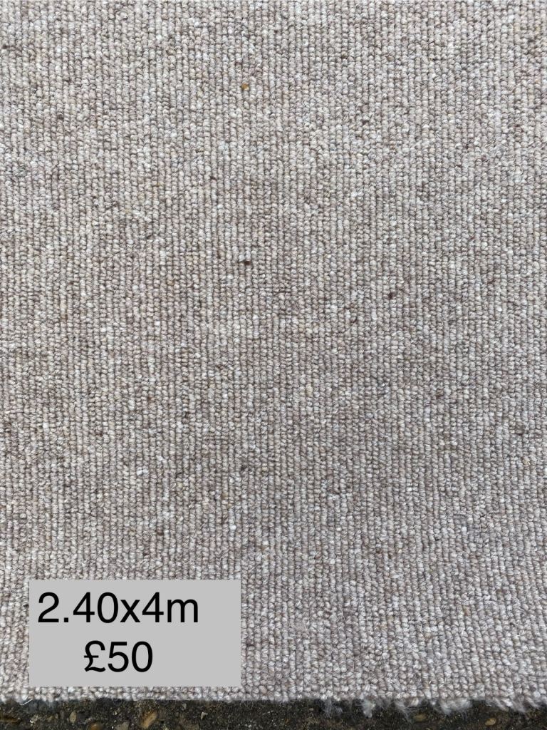 Natural Berber carpet remnant 2.40x4m