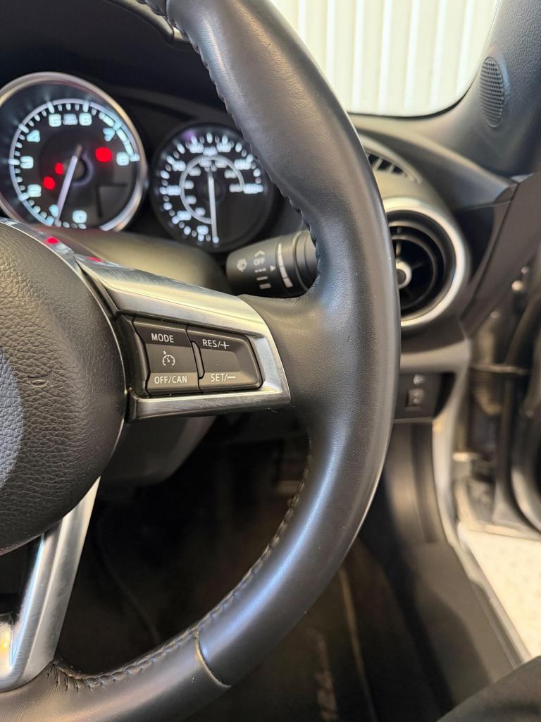 2018 Fiat 124 Spider 1.4 MultiAir Lusso Euro 6 2dr CONVERTIBLE Petrol Manual