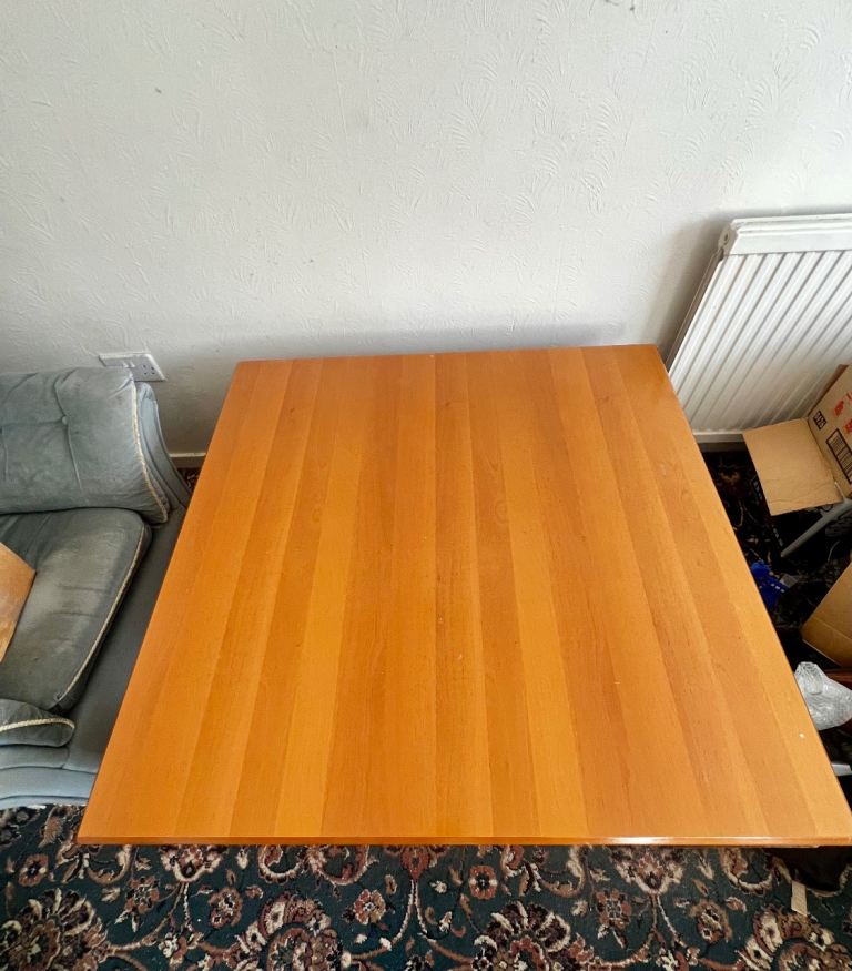 Foldable Table 
