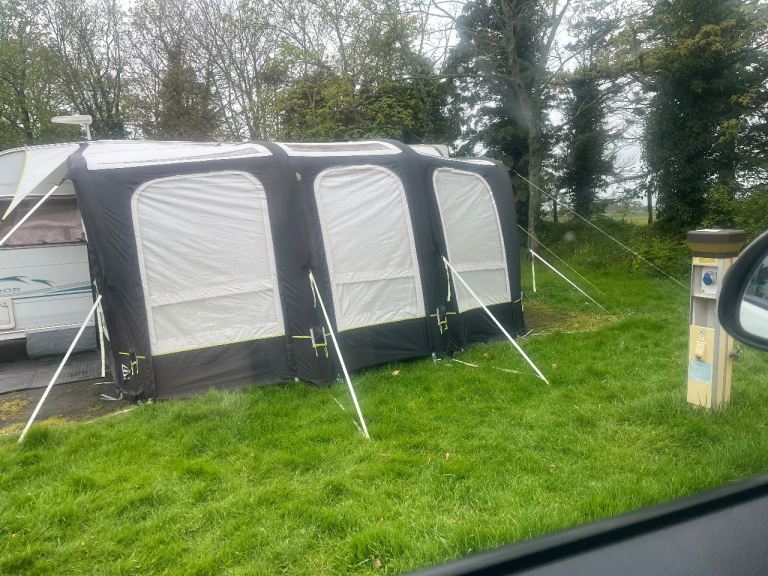 LEISUREWIZE SKYLINE AIR 420 AWNING 