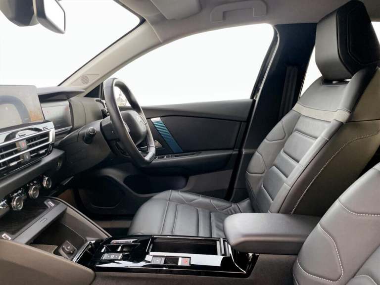 2023 Citroen e-C4 50kWh Shine Plus Auto 5dr (7.4kW Charger) HATCHBACK Electric Automatic