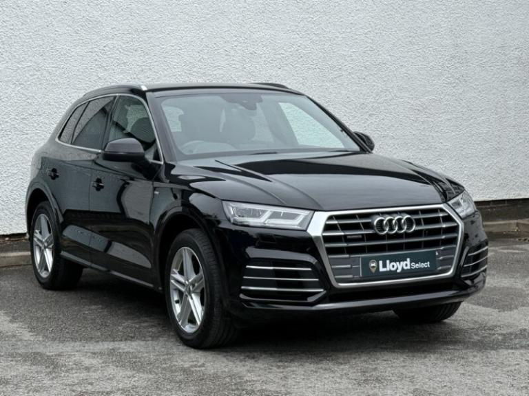AUDI Q5 40 TDI Quattro S Line 5dr S Tronic