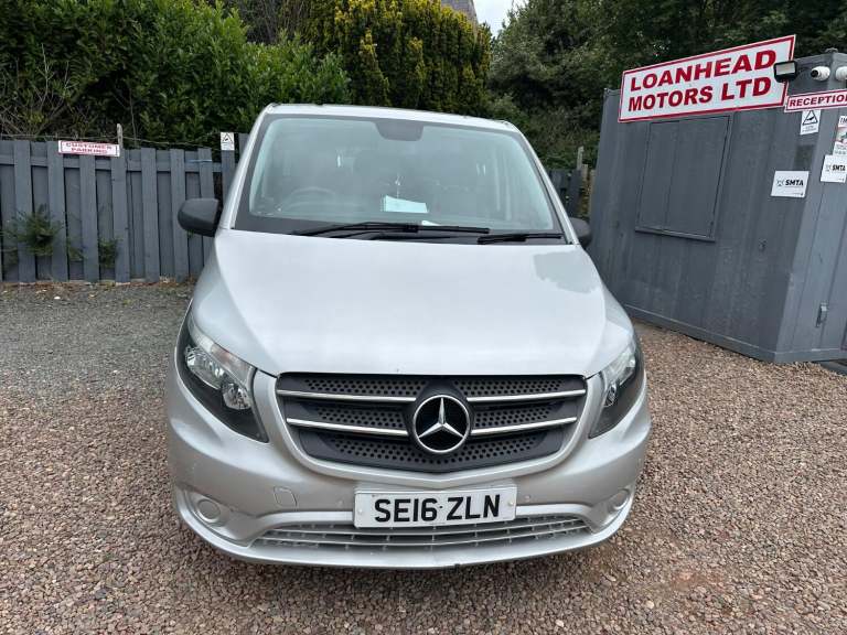 ULEZ COMPLIANT MERCEDES-BENZ VITO AUTOMETIC 9 SEATER