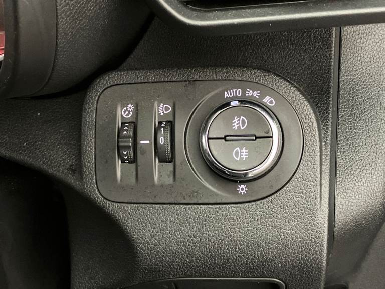 2020 Vauxhall Combo Life 1.5 Turbo D Energy XL 5dr [7 seat] Estate DIESEL Manual