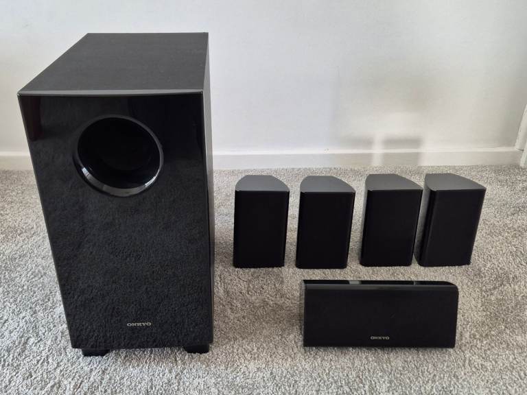 Onkyo 5.1 Speaker set - excellent condition, £50