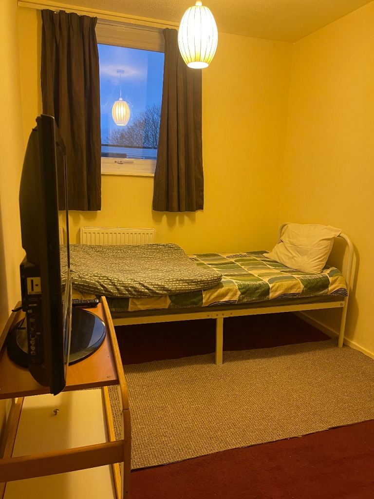 Room for rent