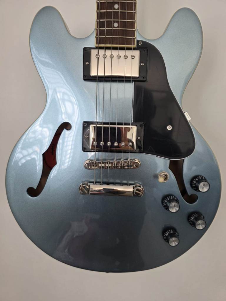 Epiphone ES-339 in Pelham Blue with a repaired neck