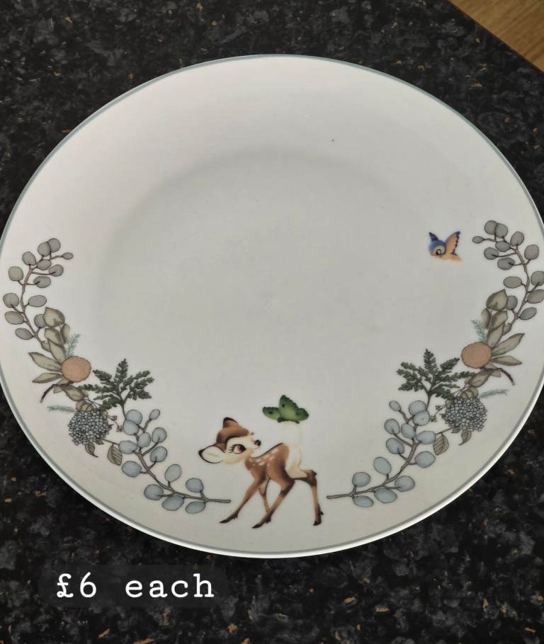Disney- Bambi Dinner Plates