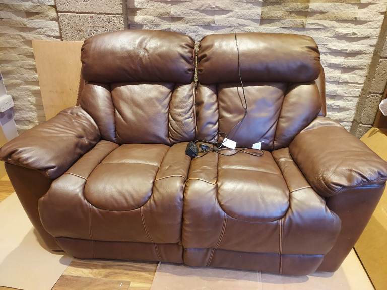 Brown Leather Recliner Sofa – Good Condition