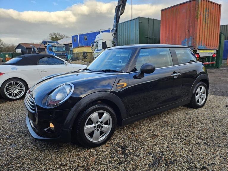 MINI Mini ONE petrol 1.2 ulez manual black hpi all clear low insurance
