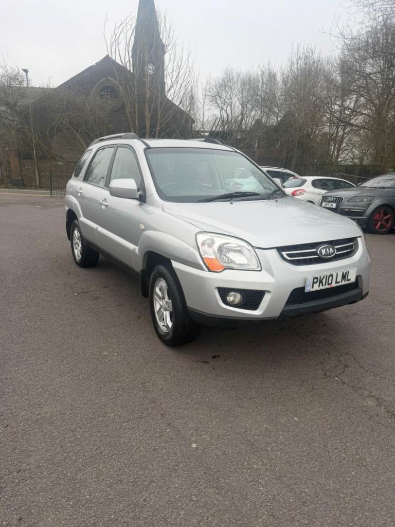 2010 kia sportage  2.0 