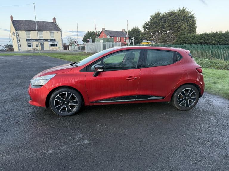 RENAULT CLIO 1.2 Dynamique MediaNav 1.2 16V 75 2015