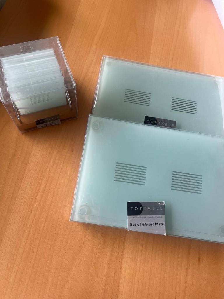 Glass Placemats (x8) and Coaster set (x6)