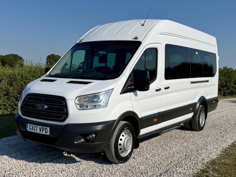 FORD TRANSIT 2.2 TDCi 460 HDT Trend 17 Seater Minibus 2017
