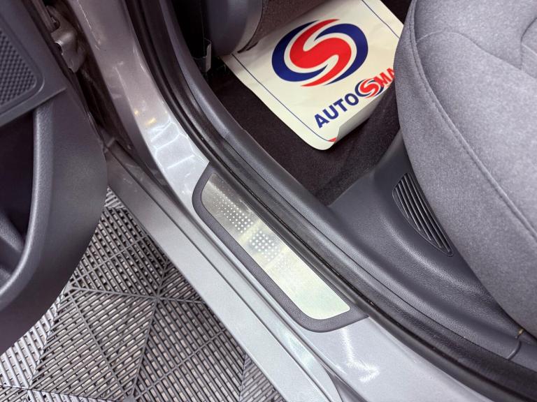 2019 Hyundai IONIQ 1.6 h-GDi 1st Edition DCT Euro 6 (s/s) 5dr HATCHBACK Petrol/Electric Hybrid Au...