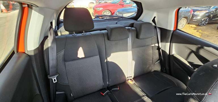 PEUGEOT 208 1.6 BlueHDi Allure 2015