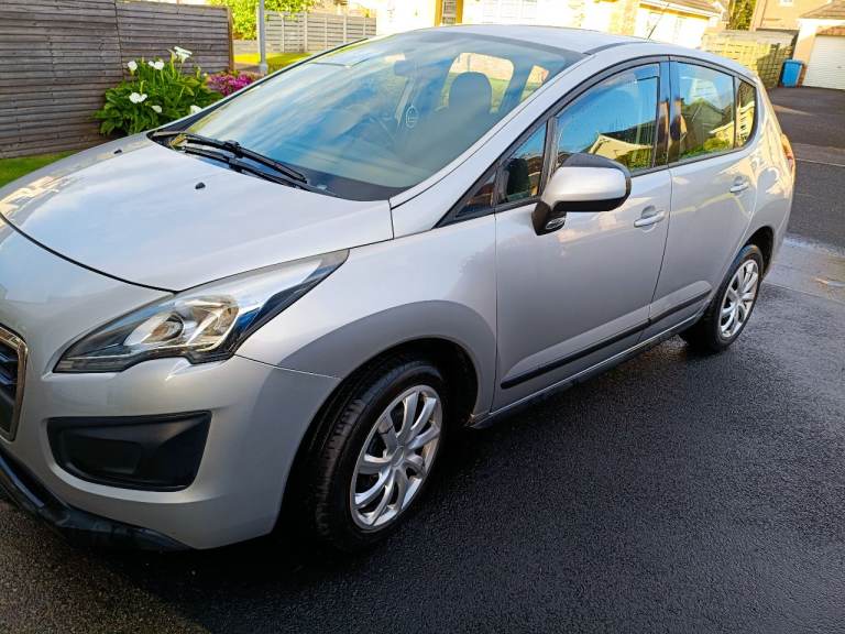 Peugeot, 3008, Hatchback, 2015, Manual, 1560 (cc), 5 doors