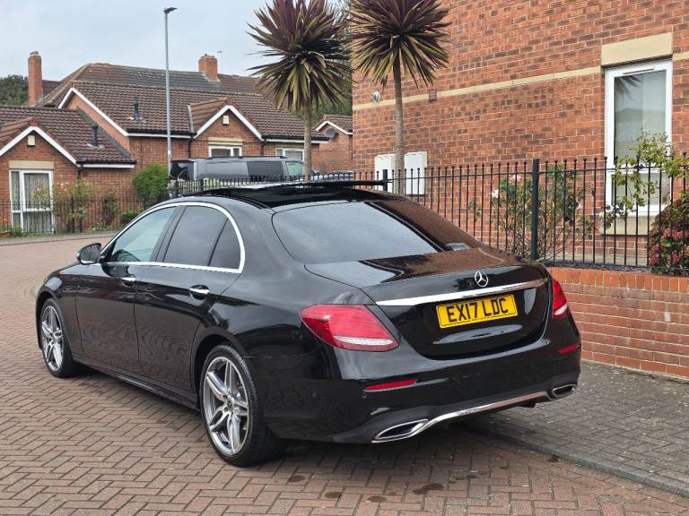 Mercedes-Benz E-Class E220d AMG Line Premium Plus