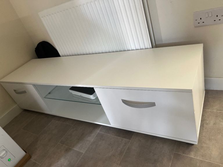 White Gloss TV Unit with Storage – Good Condition