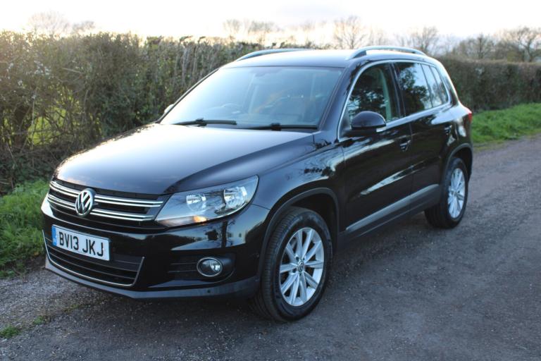 2013 Volkswagen Tiguan 2.0 TDi BlueMotion Tech SE 5dr [2WD] ESTATE Diesel Manual