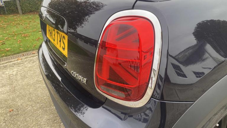 2022 MINI Hatch 1.5 Cooper Exclusive 3dr Auto Hatchback Petrol Automatic