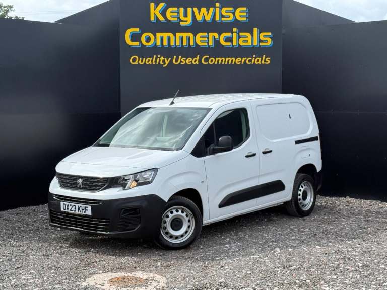 2023 Peugeot Partner 1000 1.5 BlueHDi 100 Professional Premium + Van PANEL VAN DIESEL Manual