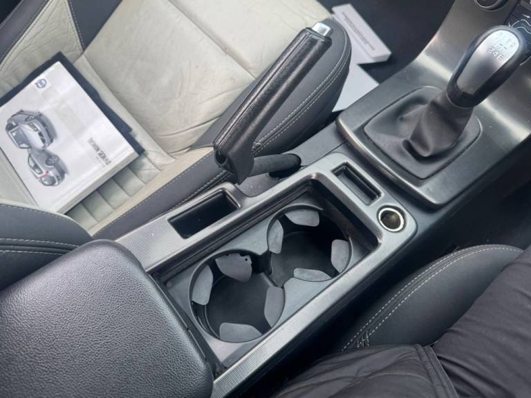 2009 Volvo C30 2.0D R-Design Sport Coupe 2dr Diesel Manual (151 g/km, 134 bhp) Coupe Diesel Manual