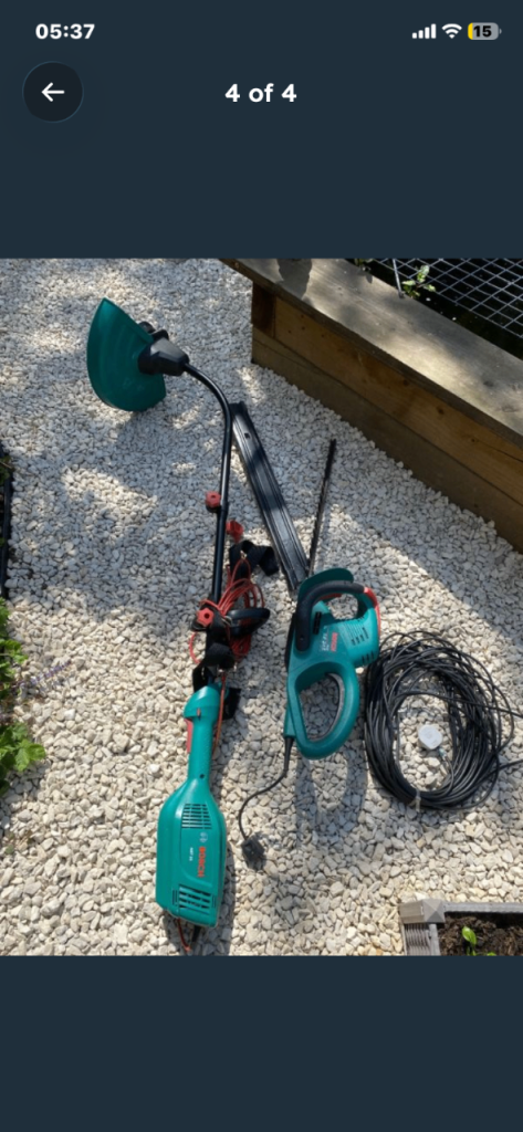 Bosch Electric Grass Trimmer with Strimmer