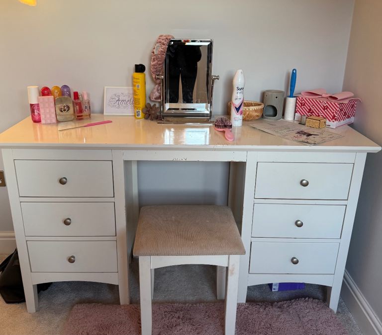M&S dressing table 