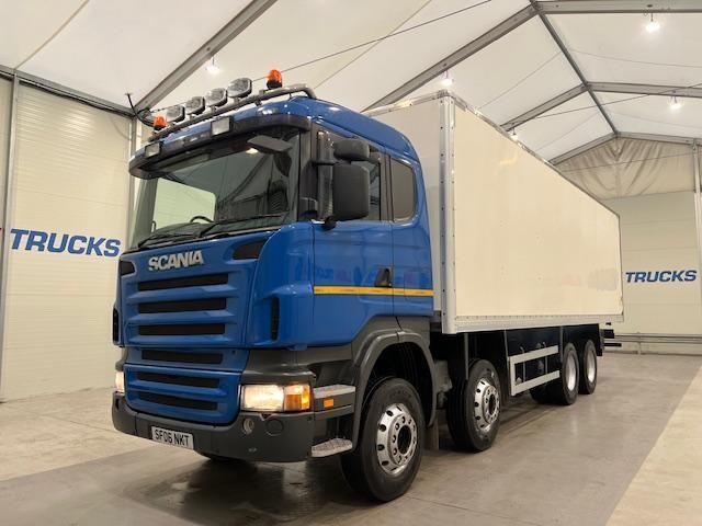 Scania R420 8x4 Sleeper Cab Box Van Manual