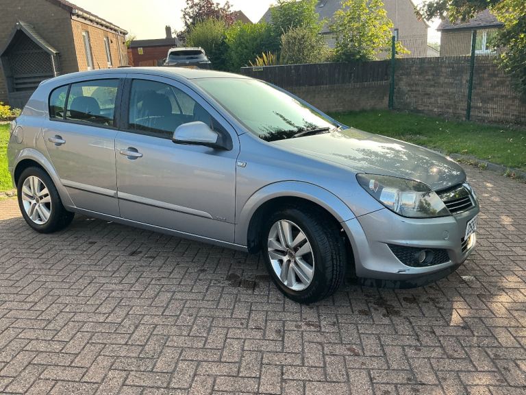 Vauxhall, ASTRA, Hatchback, 2010, Manual, 1598 (cc), 5 doors