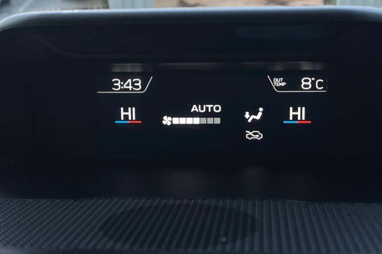 2023 Subaru Forester 2.0i e-Boxer Sport 5dr Lineartronic - BLIND SPOT MONITOR, HEATED SEATS, DUA ...