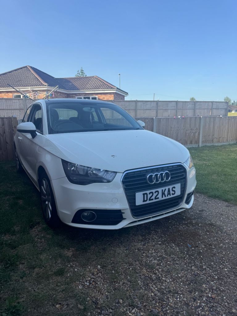 Audi, A1, Hatchback, 2010, Manual, 1598 (cc), 3 doors