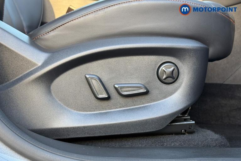 2025 MG MG HS 1.5 T-GDI Trophy 5dr DCT SUV Petrol Automatic