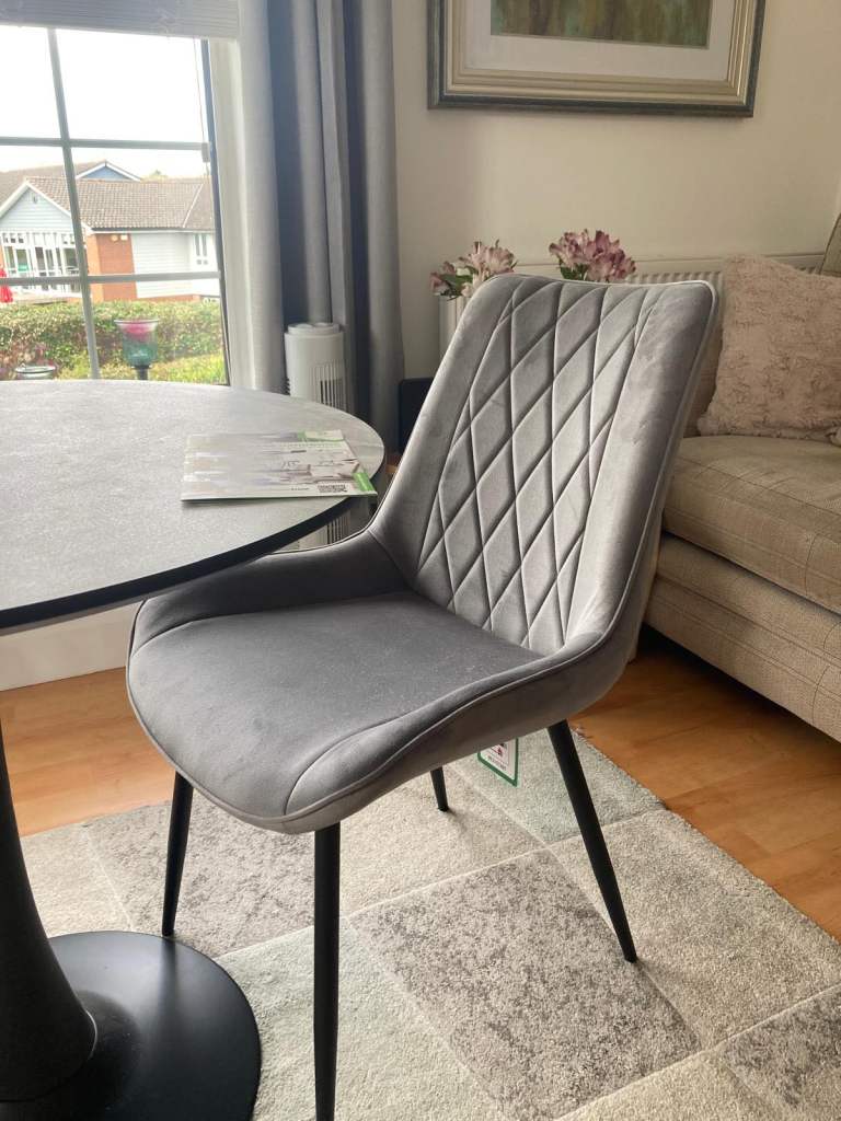 Bistro table and chairs 