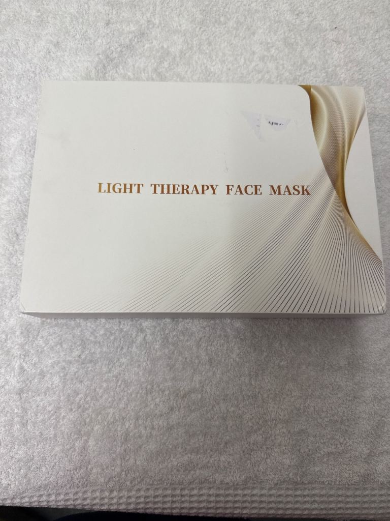 Unopened Light Therapy Face Mask - NEW