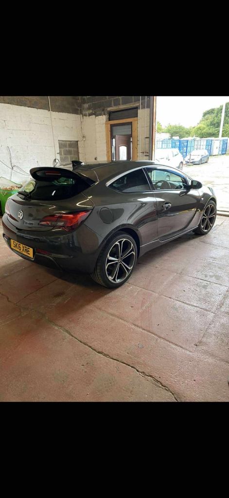 Vauxhall, GTC, Hatchback, 2016, Manual, 1364 (cc), 3 doors