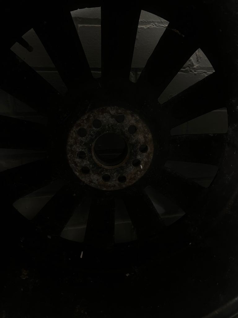 Vw alloys multi stood